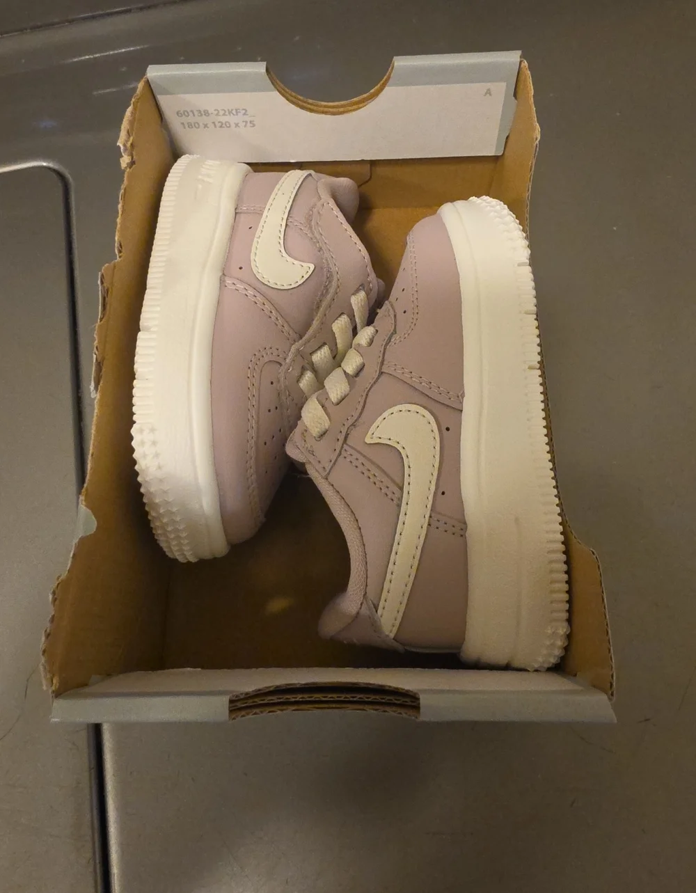Nike Air Force 1